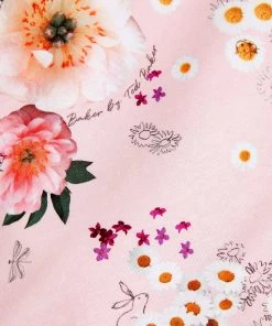 Baker By Ted Baker Pink Daisy Blanket 4 Baker By Ted Baker Pink Daisy Blanket -Baker by Ted Baker shop unnamed file 1132 scaled
