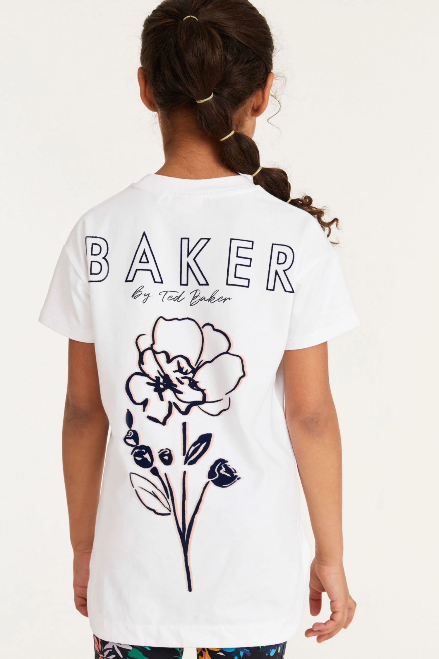 Baker By Ted Baker White Jersey T-Shirt And Leggings Set 4 Baker By Ted Baker White Jersey T-Shirt And Leggings Set - Image 4