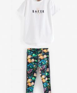 Baker By Ted Baker White Jersey T-Shirt And Leggings Set 15 Baker By Ted Baker White Jersey T-Shirt And Leggings Set -Baker by Ted Baker shop unnamed file 52 scaled