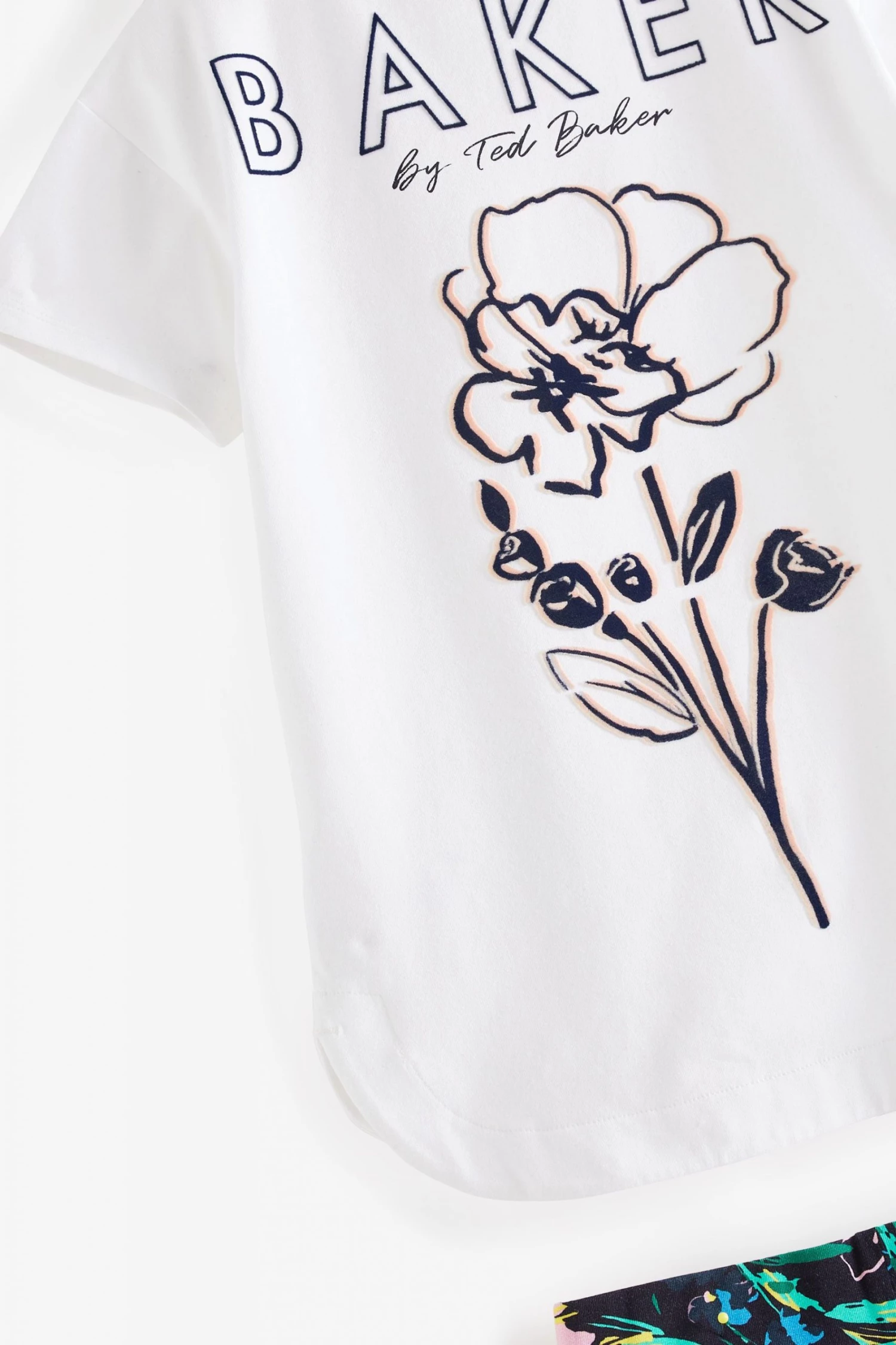 Baker By Ted Baker White Jersey T-Shirt And Leggings Set 8 Baker By Ted Baker White Jersey T-Shirt And Leggings Set - Image 8