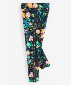 Baker By Ted Baker White Jersey T-Shirt And Leggings Set 18 Baker By Ted Baker White Jersey T-Shirt And Leggings Set -Baker by Ted Baker shop unnamed file 55 scaled